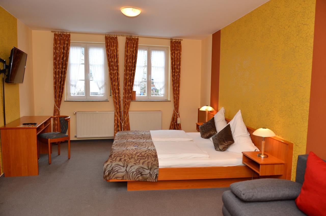 Gasthaus Zur Rebe Mehring  Esterno foto